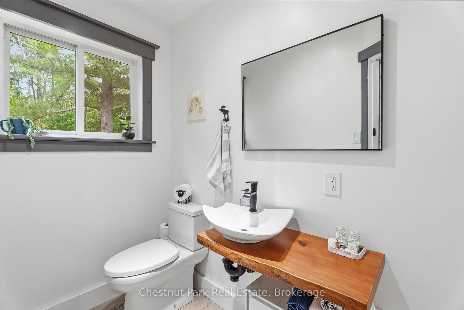 647 Lynx Lake Road • Huntsville, ON photo 17
