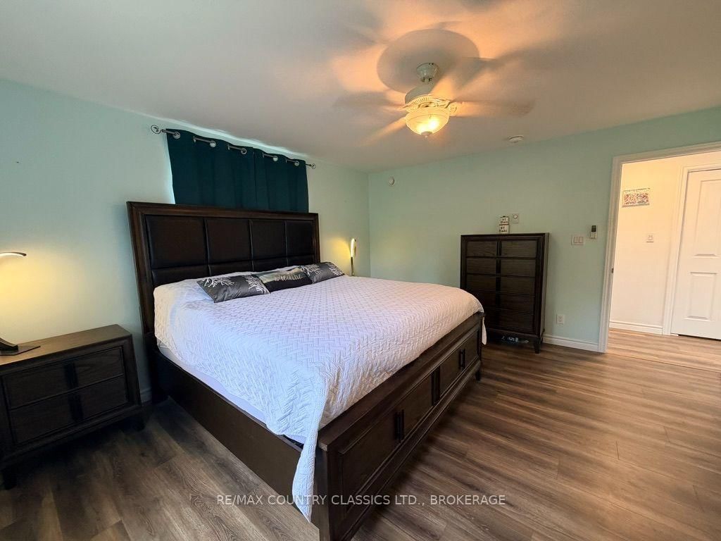 10131 Highway 41 • Kaladar, ON photo 13