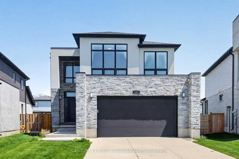 1322 Red Pine Crossing, London North
