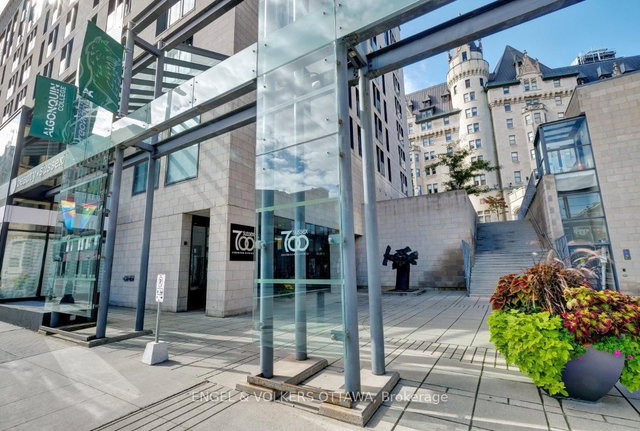 403 - 700 Sussex Drive N