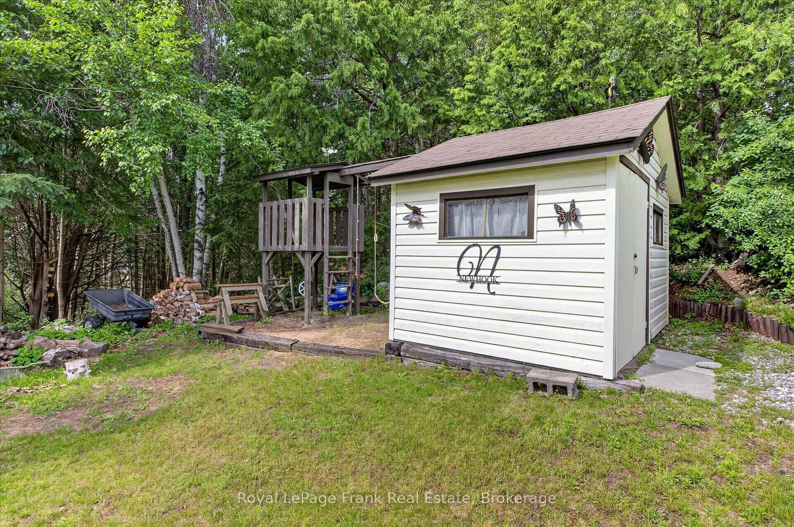 18 Redwood Court • Peterborough, ON photo 39