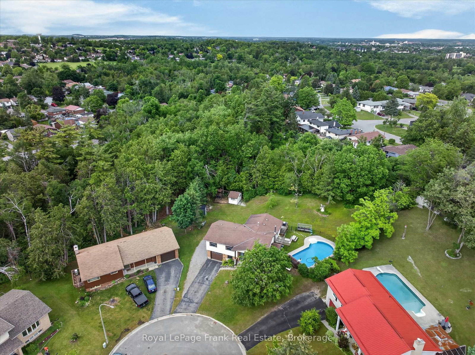 18 Redwood Court • Peterborough, ON photo 47