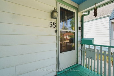 555 Grey Street — photo 3