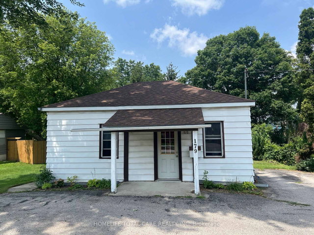 179 Charles Street S E