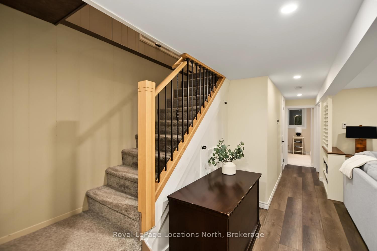 143 ST MORITZ Crescent • Blue Mountains, ON photo 14