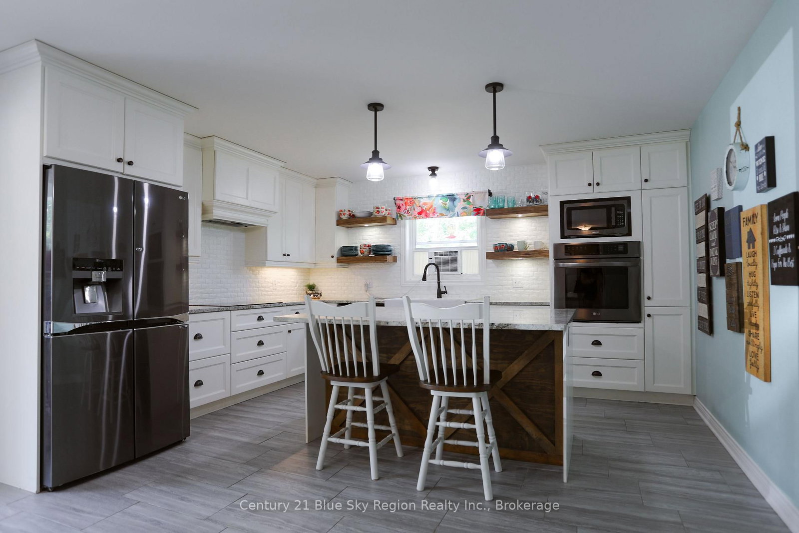 649 Hazel Glen Road • Callander, ON photo 12