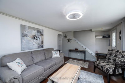 535 W 9th Street • Owen Sound, ON photo 6
