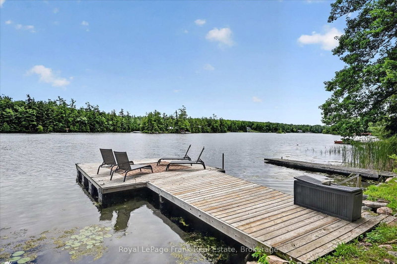442 Island 7 Stoney Lake