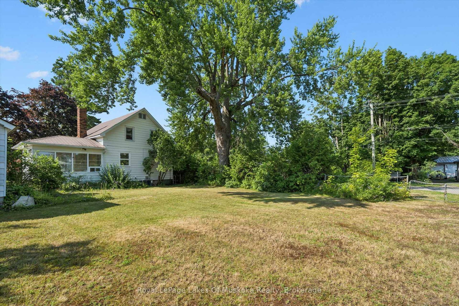 190 Winewood Avenue W • Gravenhurst, ON photo 39