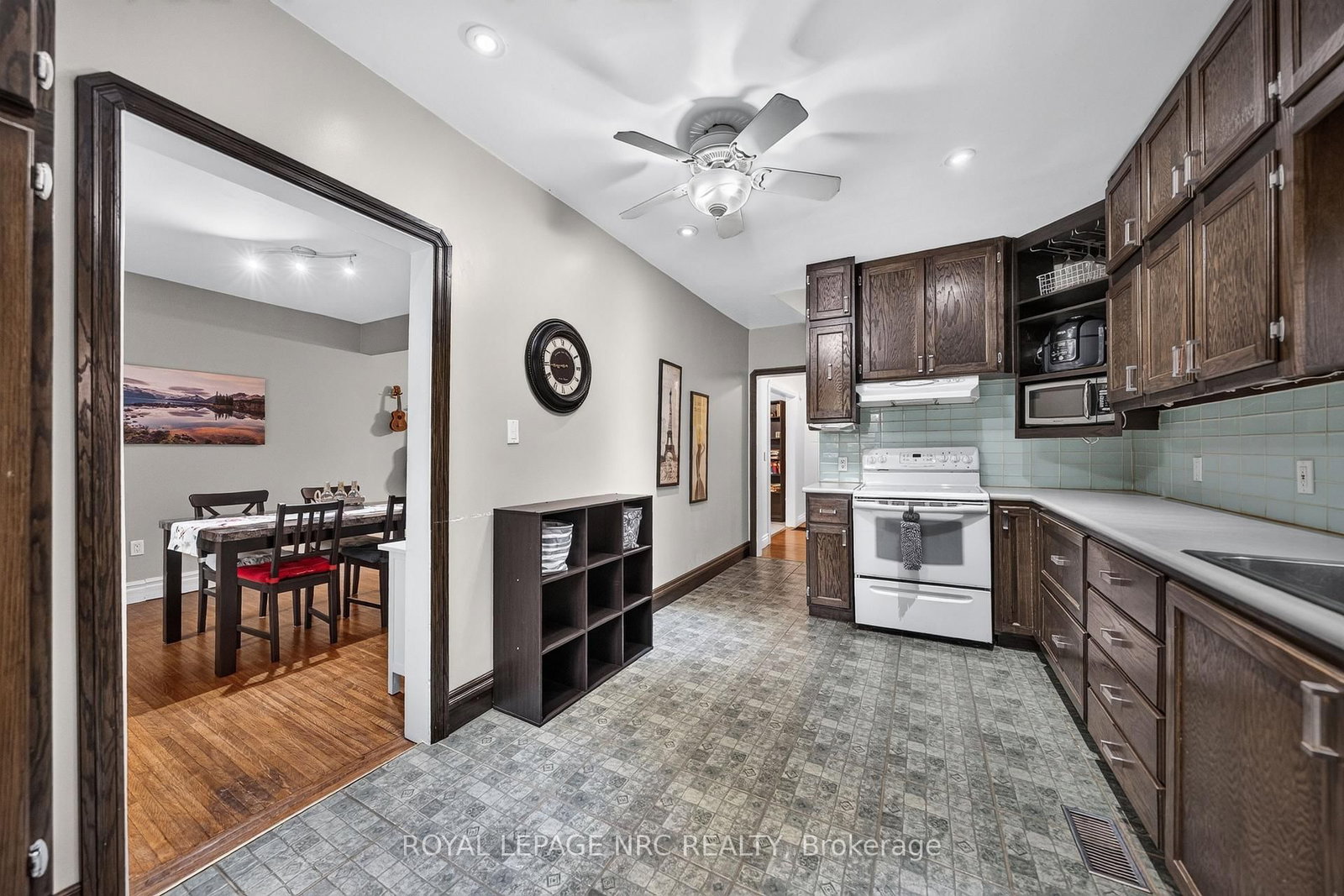 88 Chaplin Avenue • St. Catharines, ON photo 18