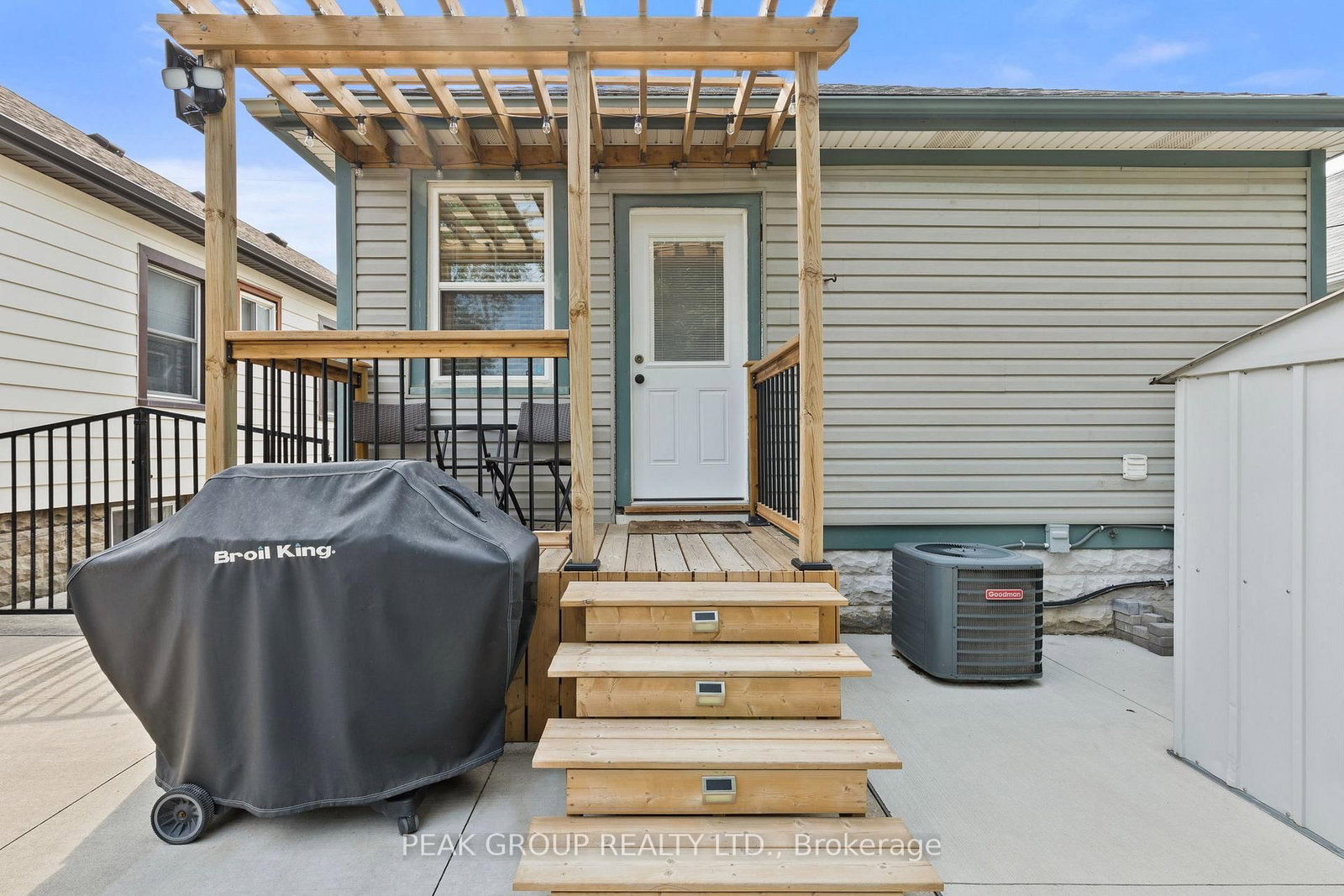 44 Richmond Avenue • St. Catharines, ON photo 23