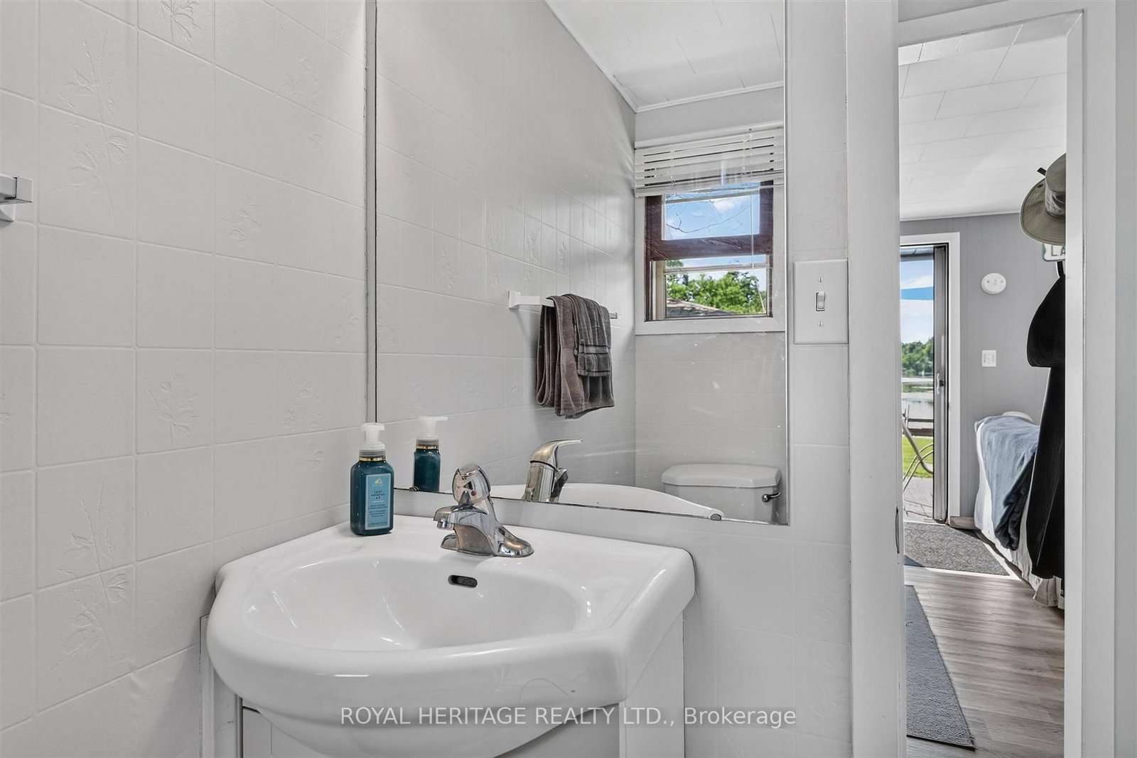 100 Clearview Drive • Kawartha Lakes, ON photo 31