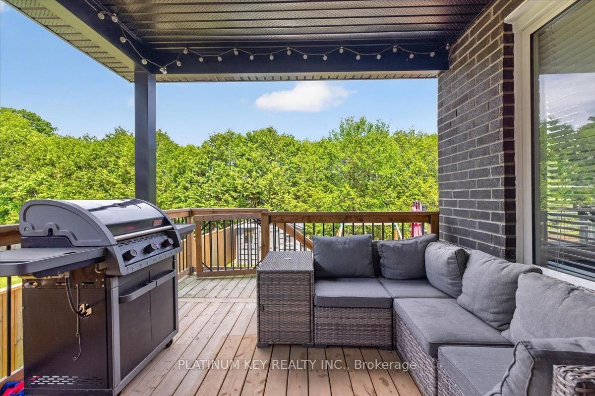 54 Mcneil Street • Strathroy-Caradoc, ON photo 29