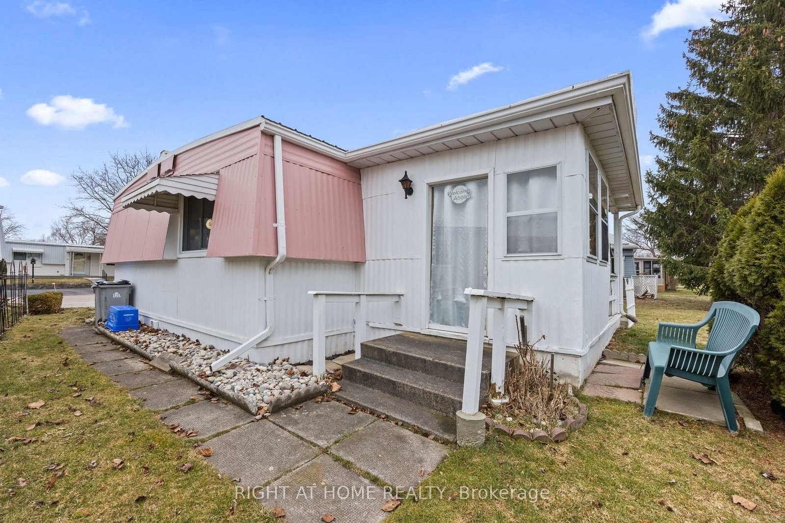 264 Highland Springs • South Huron, ON photo 34