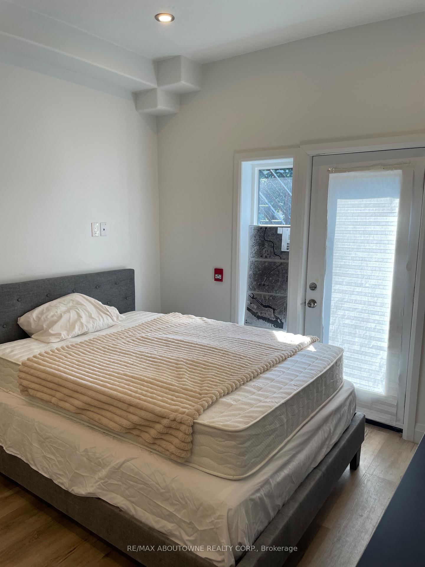 66 S Wellington Street • Hamilton, ON photo 16