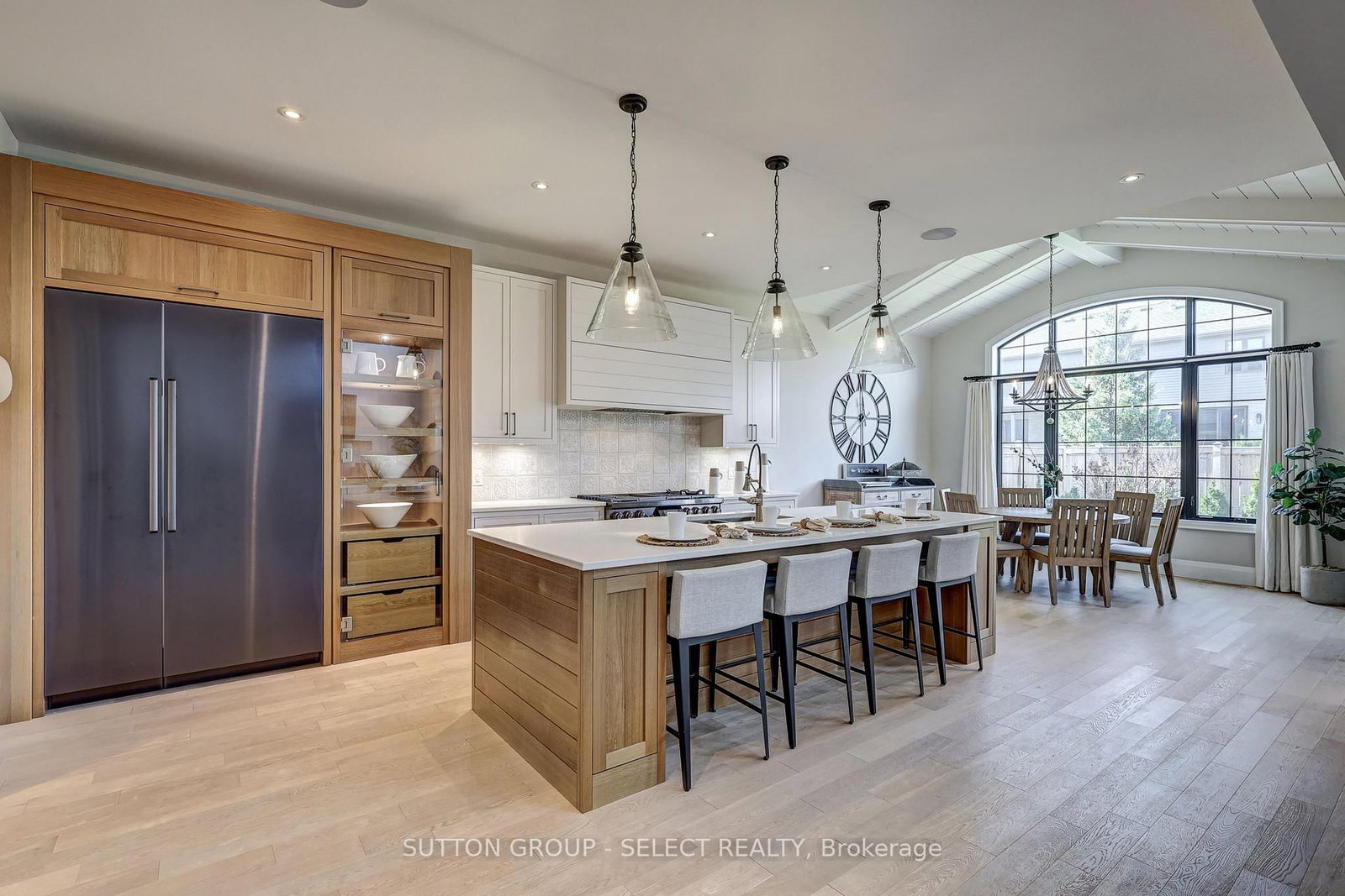 2397 MEADOWLANDS Way • London North, ON photo 17