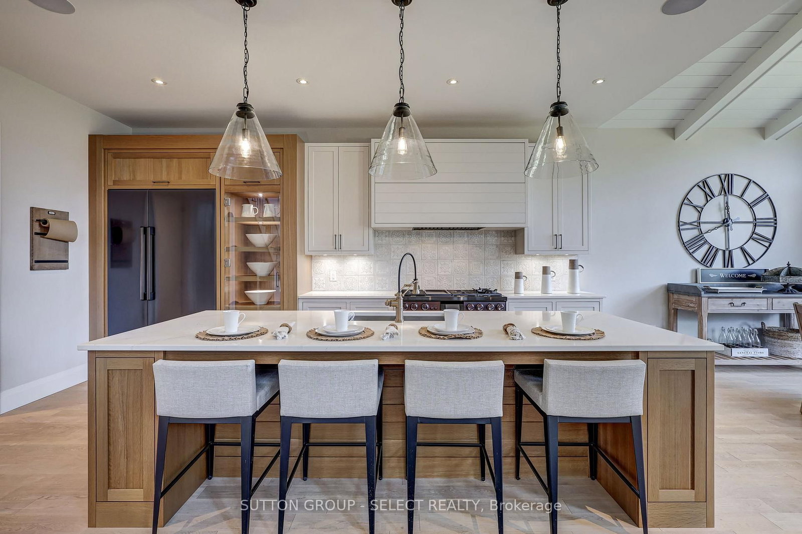 2397 MEADOWLANDS Way • London North, ON photo 18