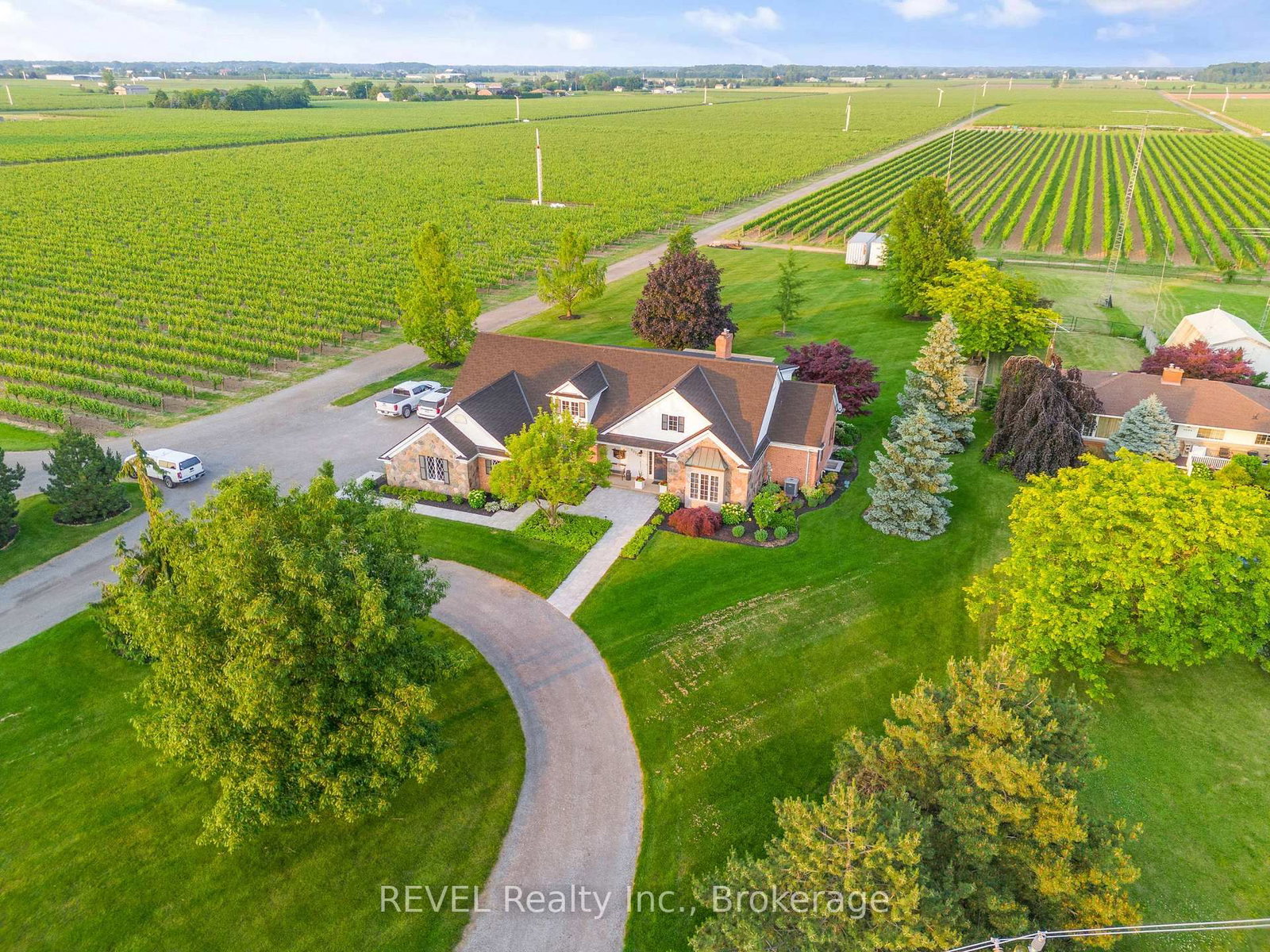 1275 Four Mile Creek Road • Niagara-on-the-Lake, ON photo 1