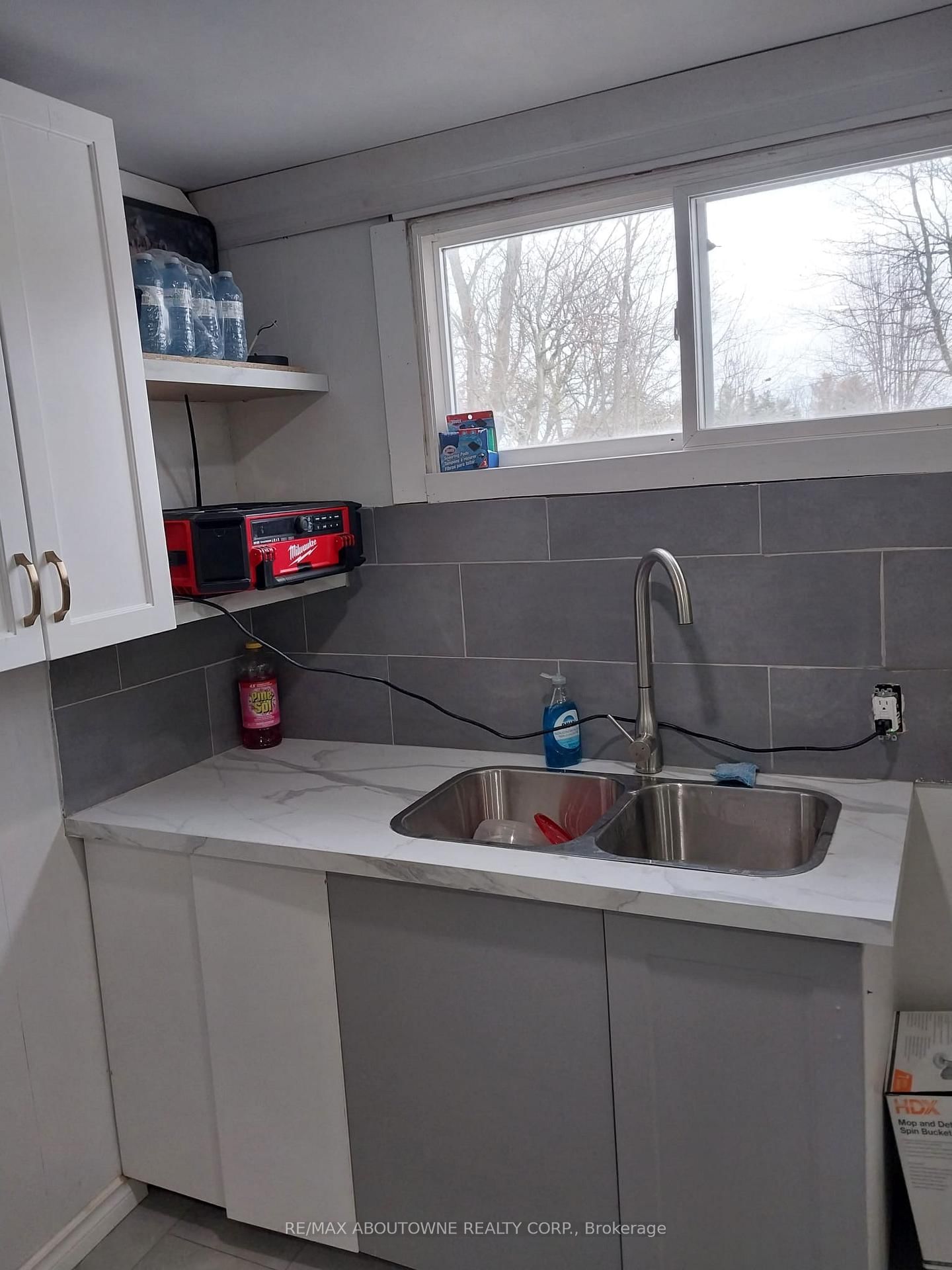 1071 SOUTHCOTE Road • Hamilton, ON photo 11
