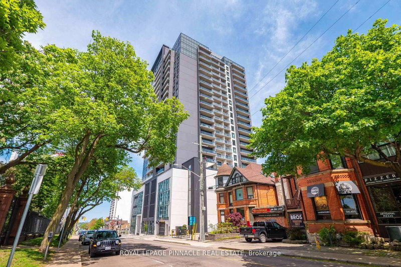 2303 - 15 Queen Street S
