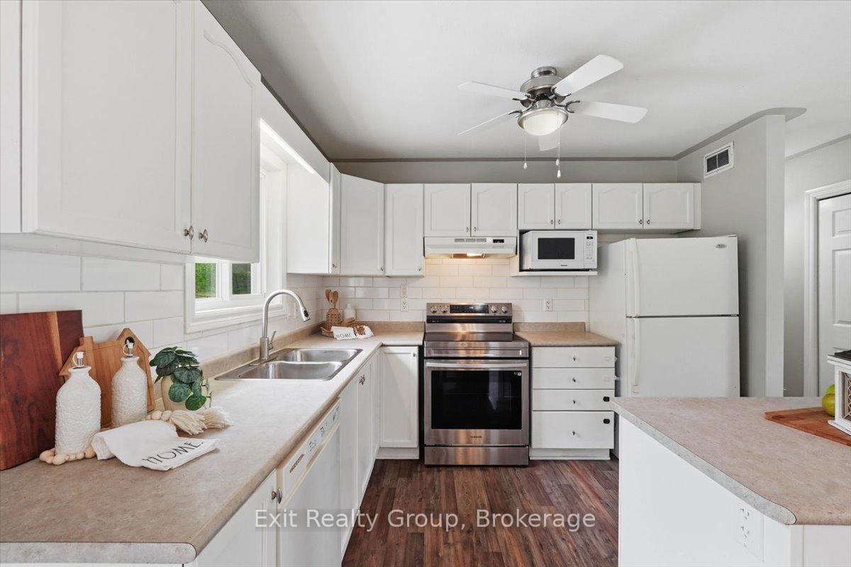 15448 Telephone Road • Brighton, ON photo 11