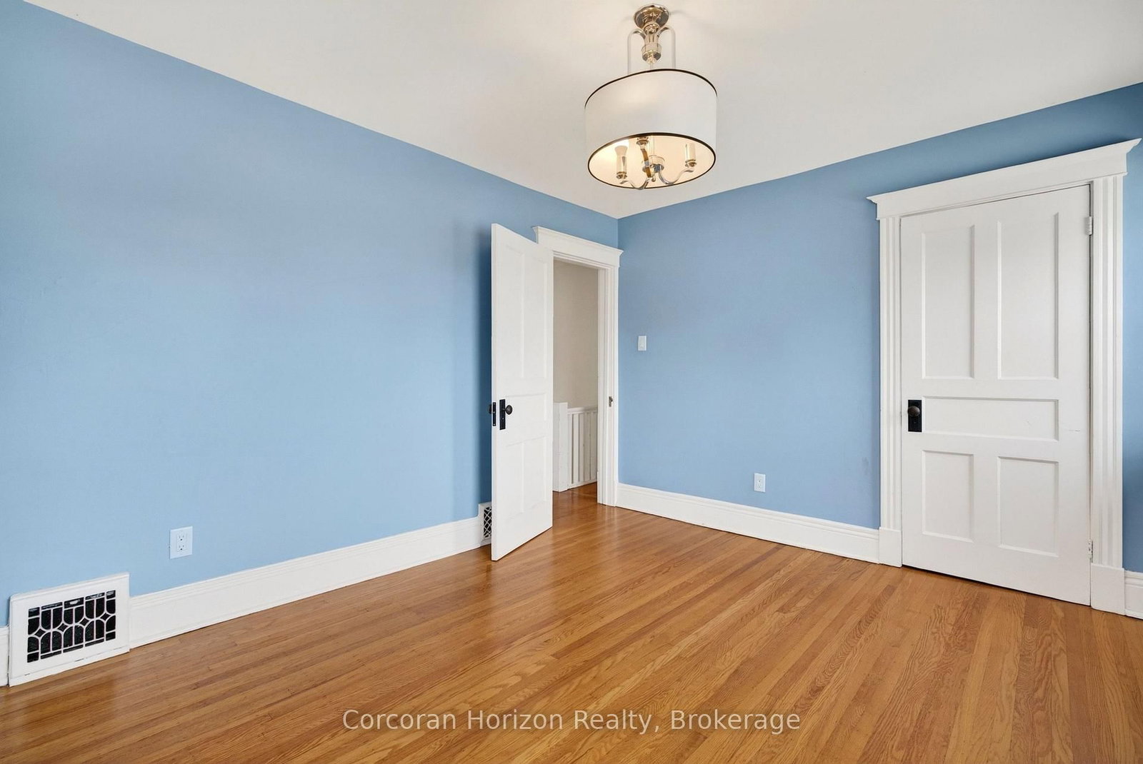 520 N John Street • Hamilton, ON photo 29