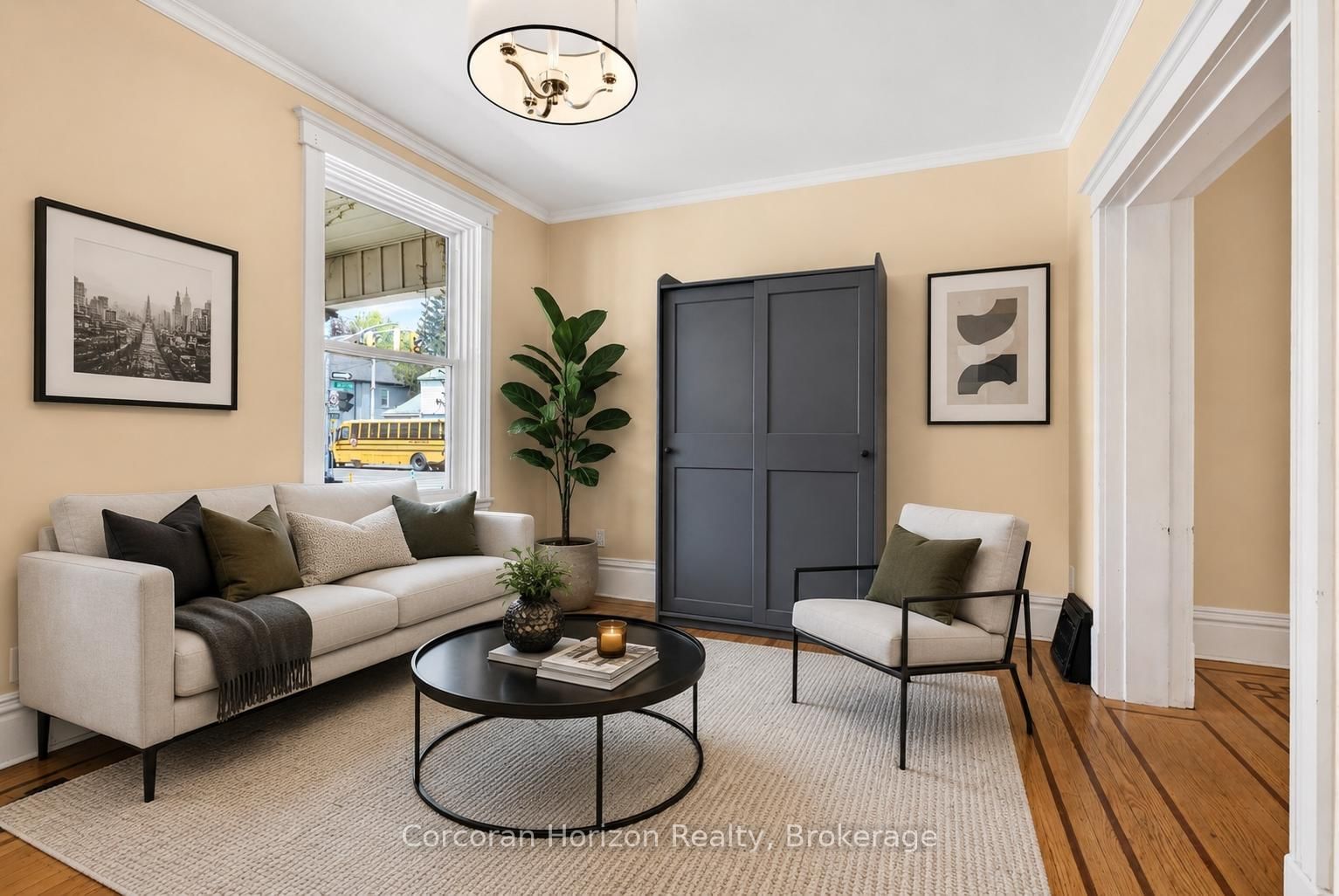 520 N John Street • Hamilton, ON photo 6