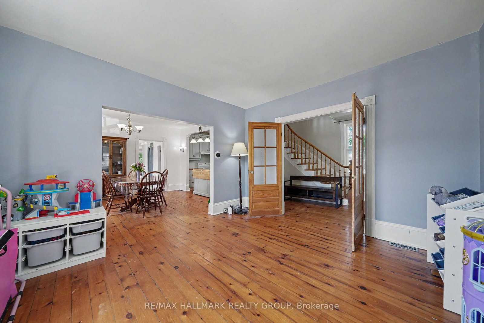 98 Drummond Street E • Perth, ON photo 13