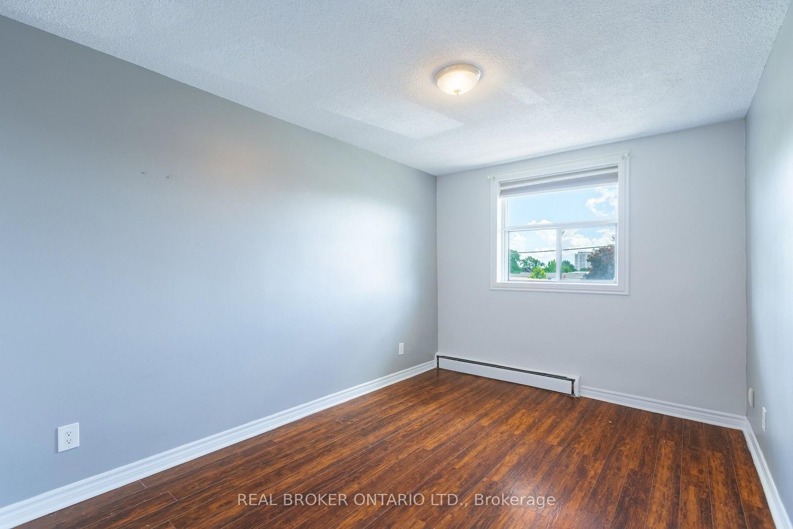 893 Concession Street • #202 • Hamilton, ON photo 6