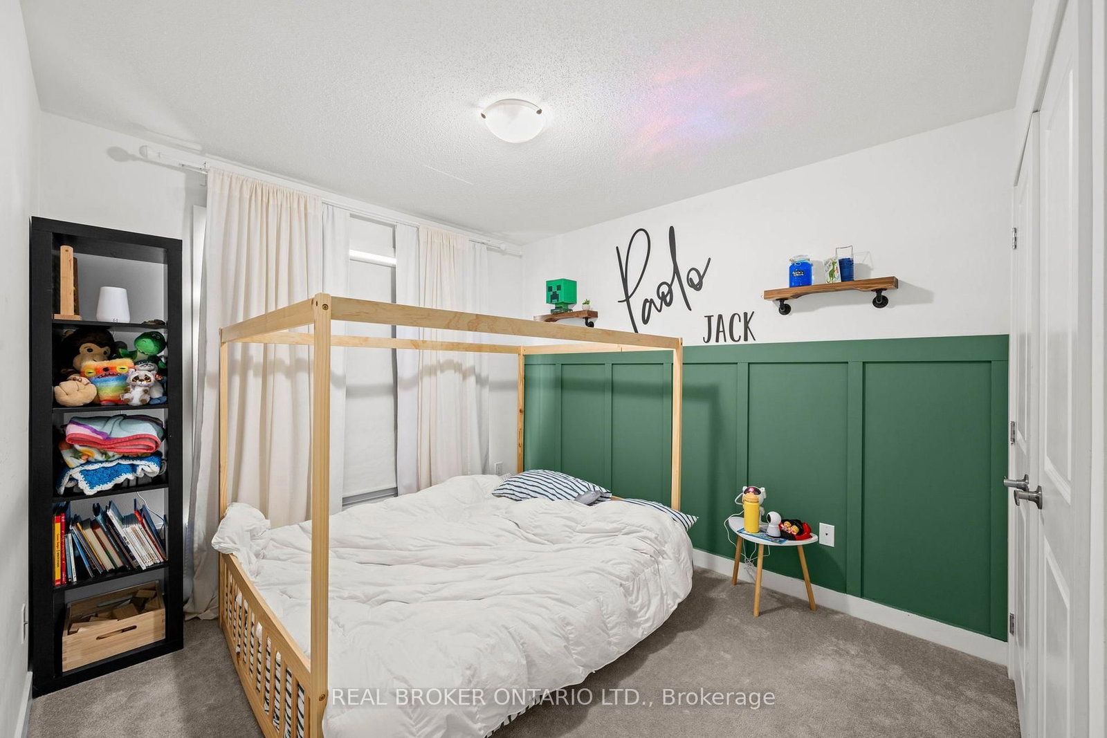 645 Rathburn Lane • Ottawa, ON photo 17