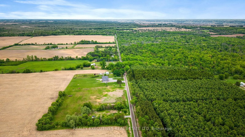 10569 Loughlin Ridge Rd photo 2