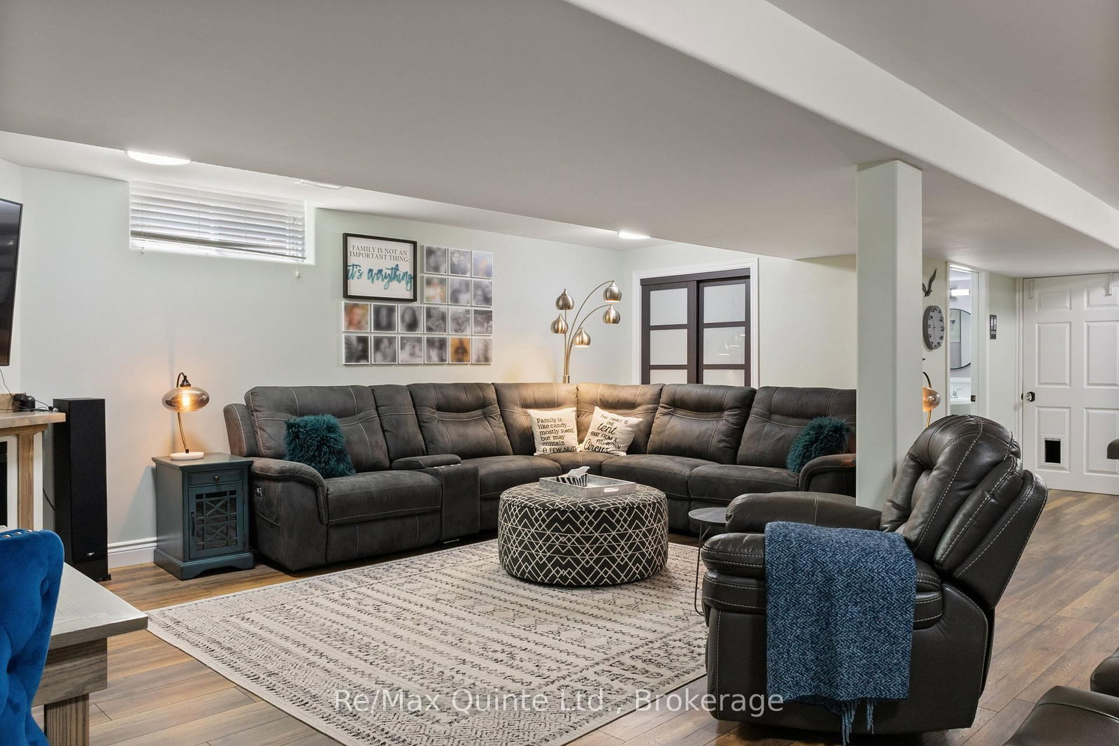 15 Spruce Gardens • Belleville, ON photo 34