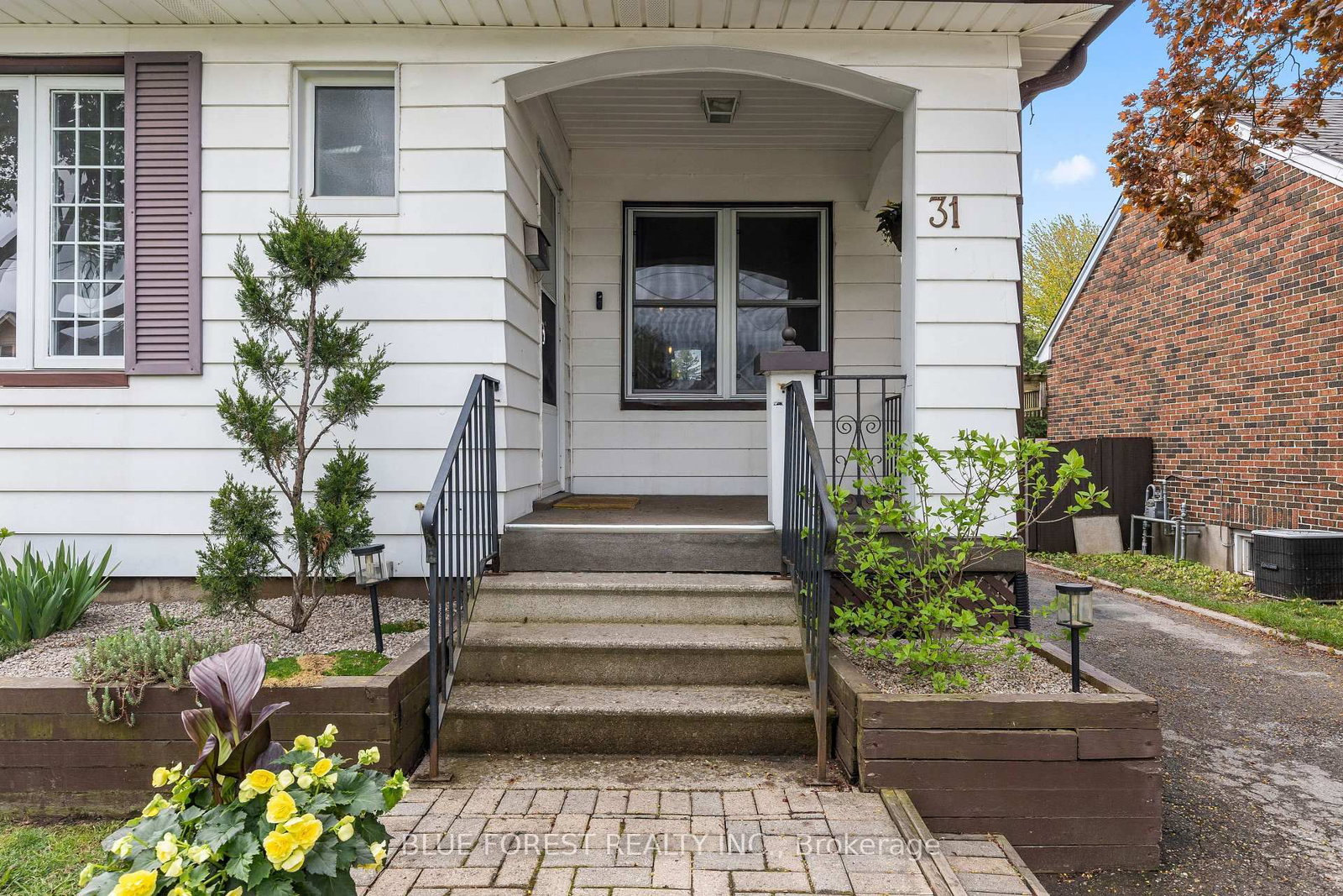 31 Eastman Avenue, London East