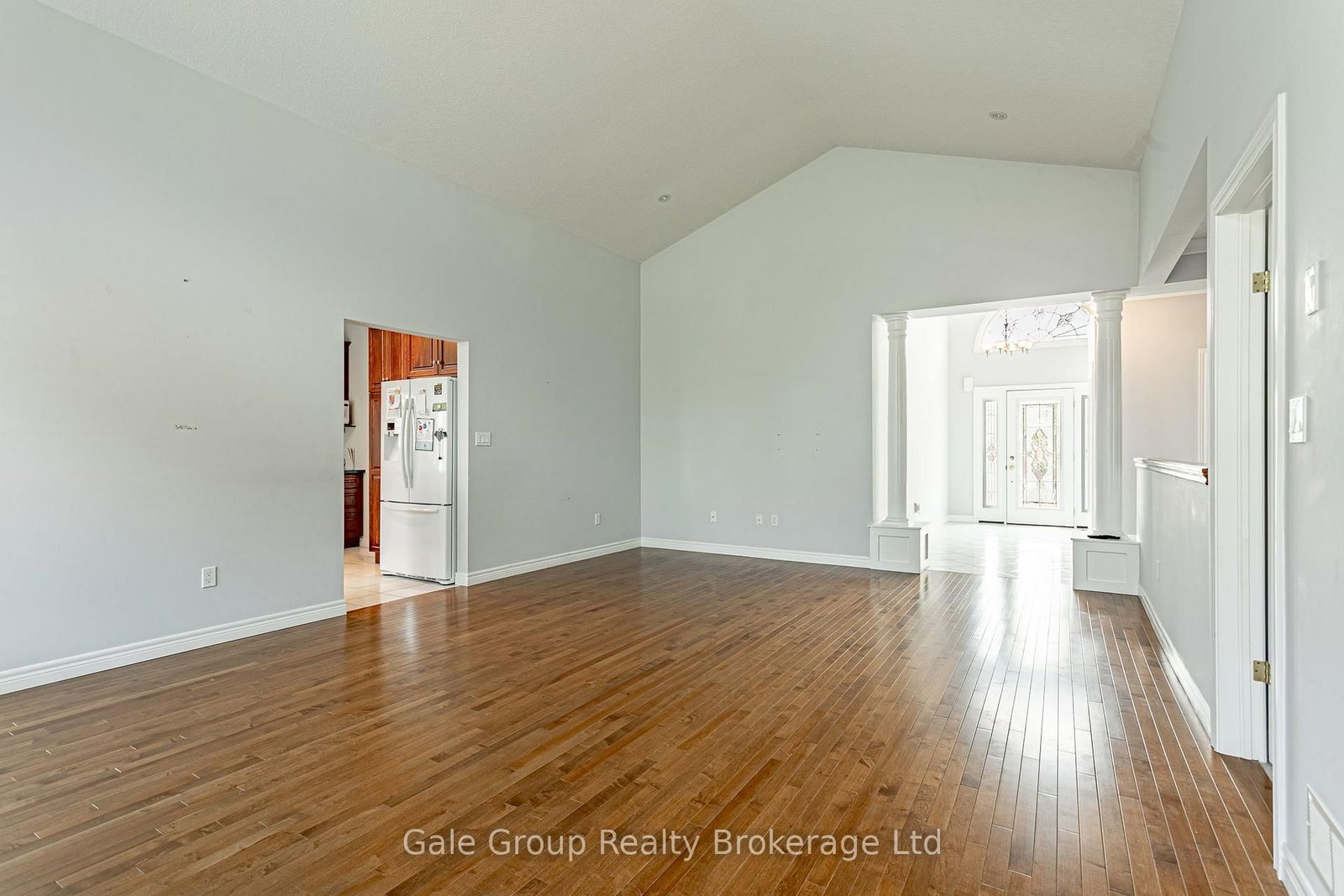 603 Fox Hollow Court • Woodstock, ON photo 10