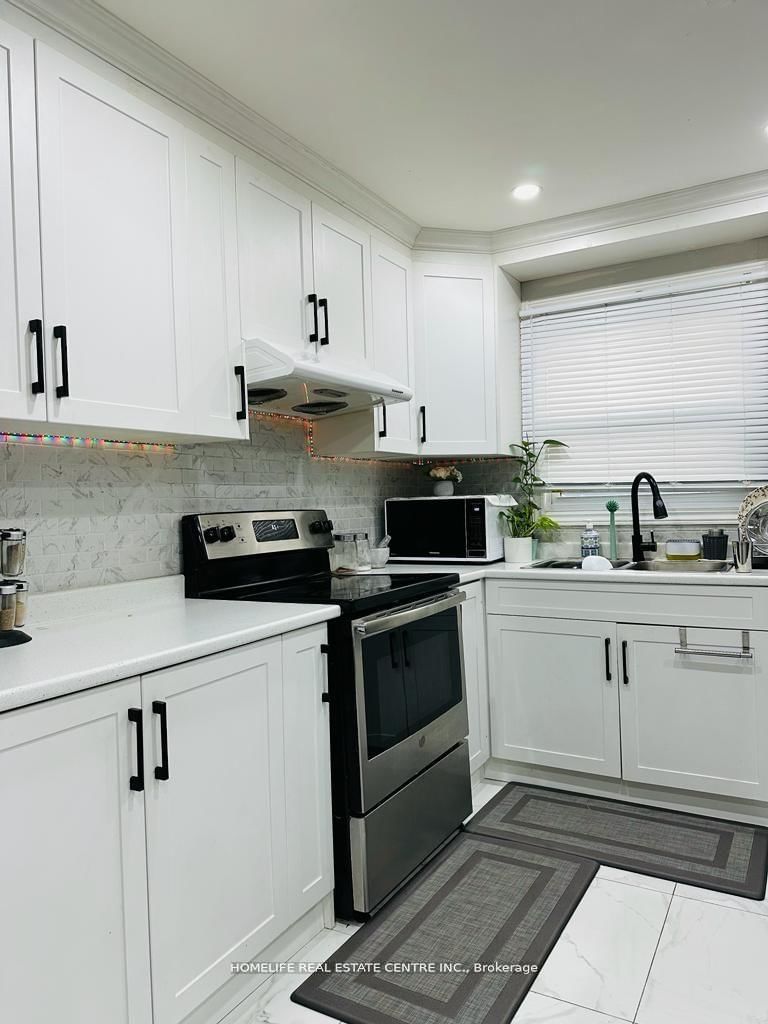 10 Parkwood Drive • St. Catharines, ON photo 12