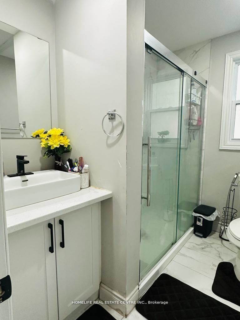 10 Parkwood Drive • St. Catharines, ON photo 14