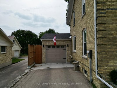 425 William Street • South Huron, ON photo 3