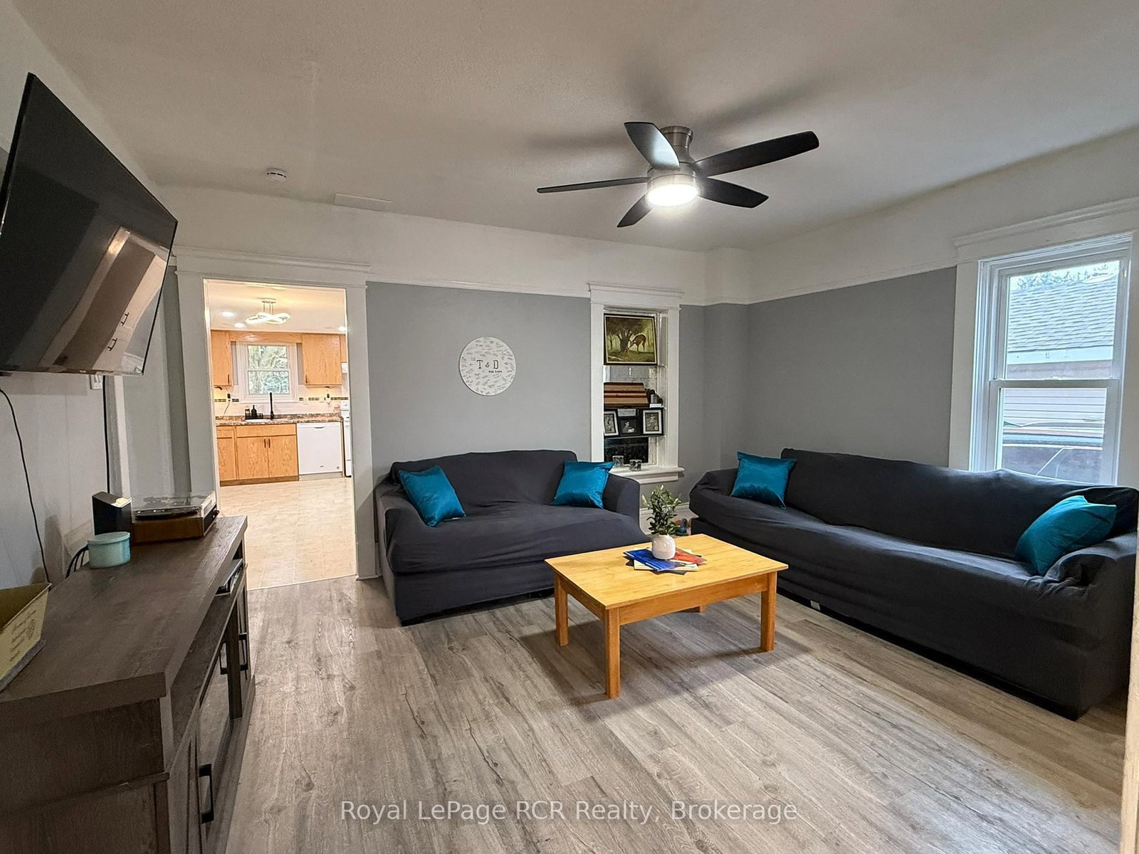 512 E 18th Street • Owen Sound, ON photo 10