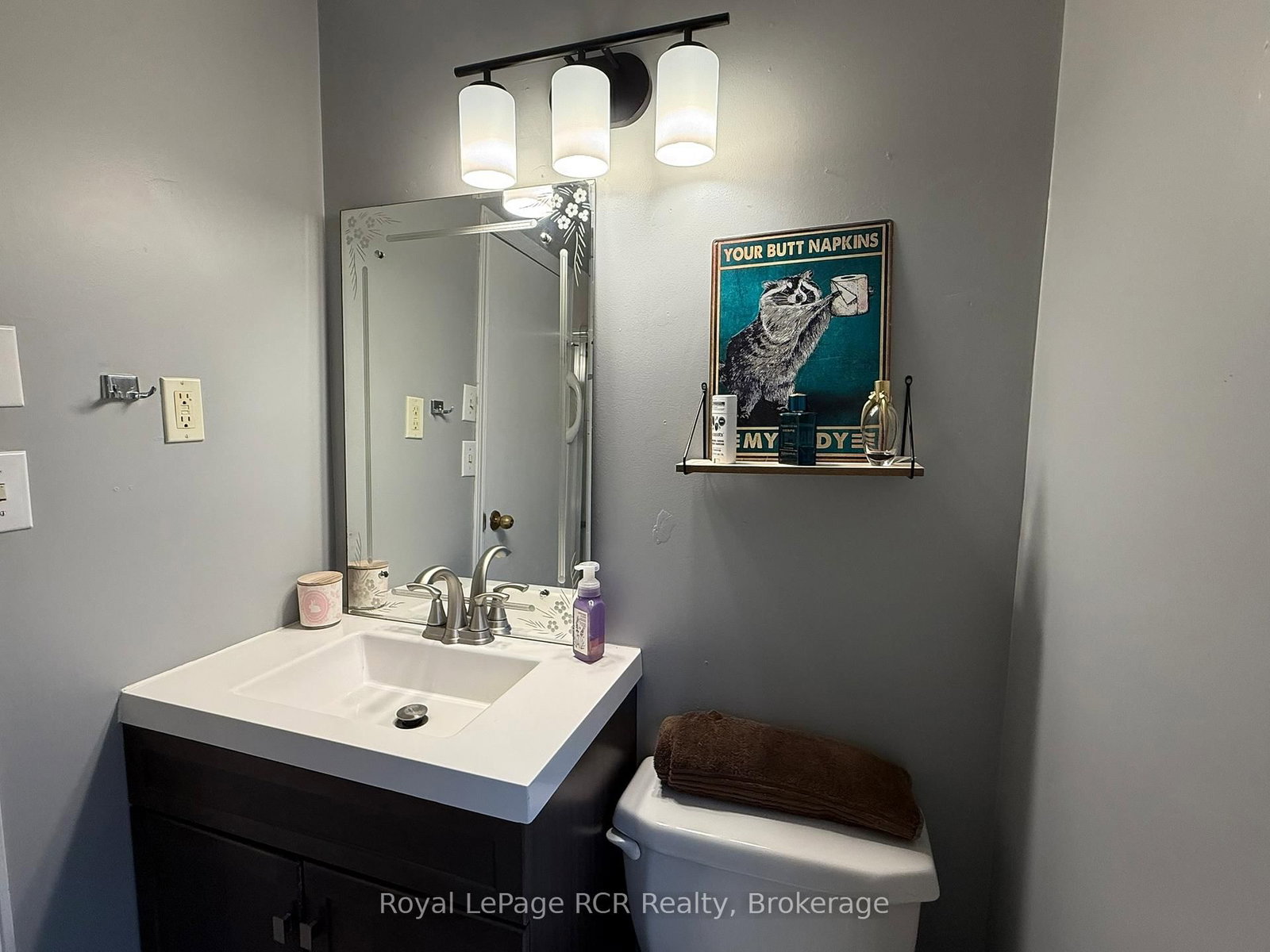512 E 18th Street • Owen Sound, ON photo 17