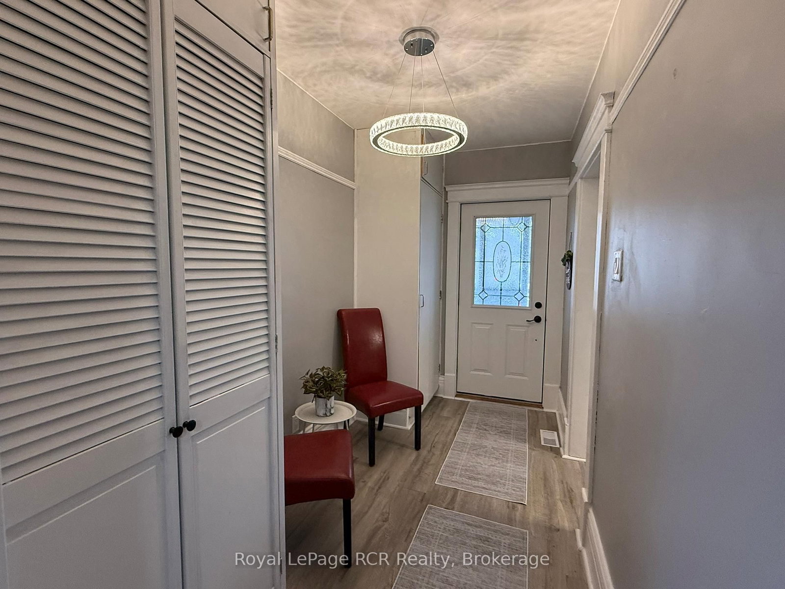 512 E 18th Street • Owen Sound, ON photo 4