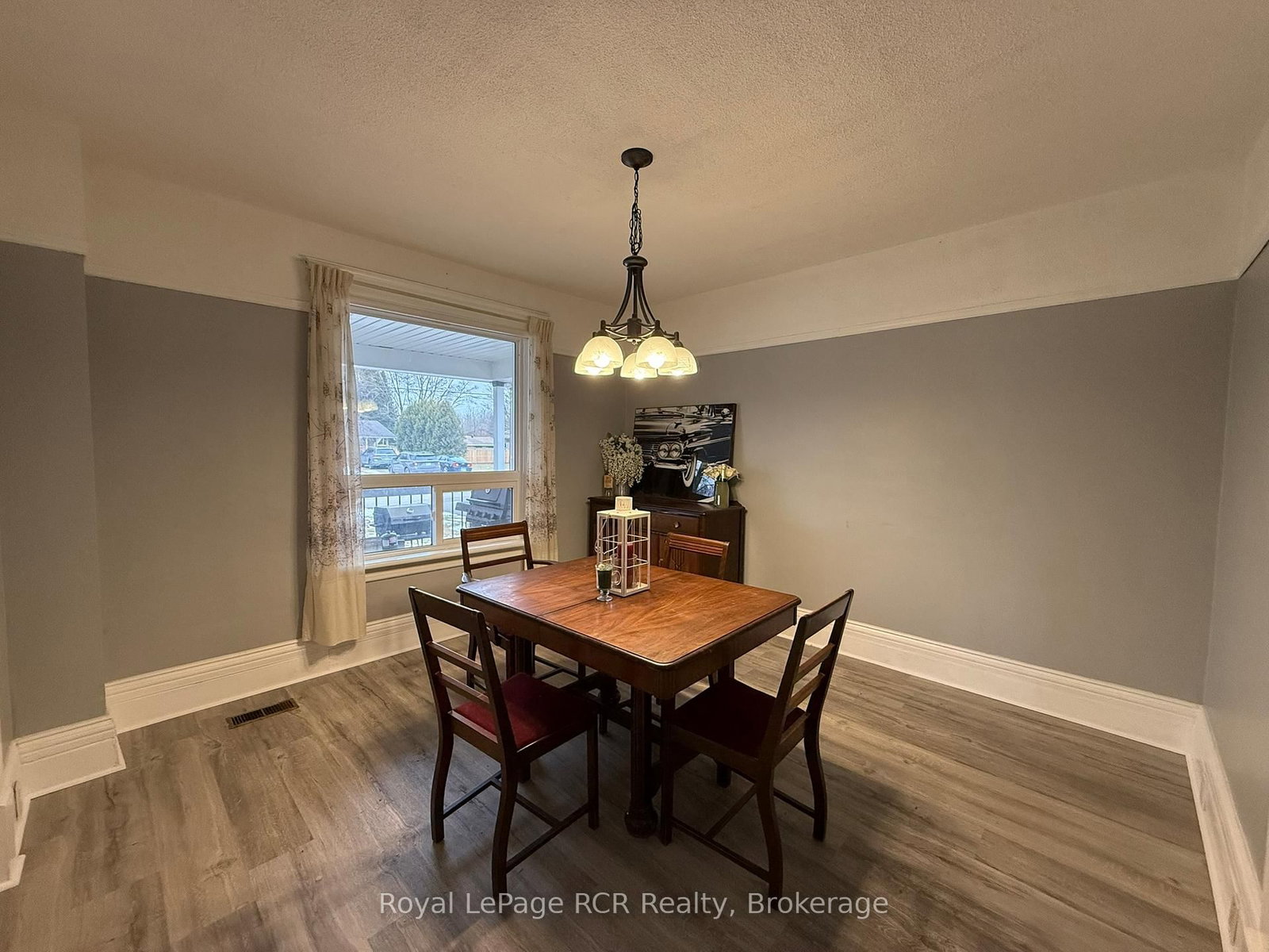 512 E 18th Street • Owen Sound, ON photo 6