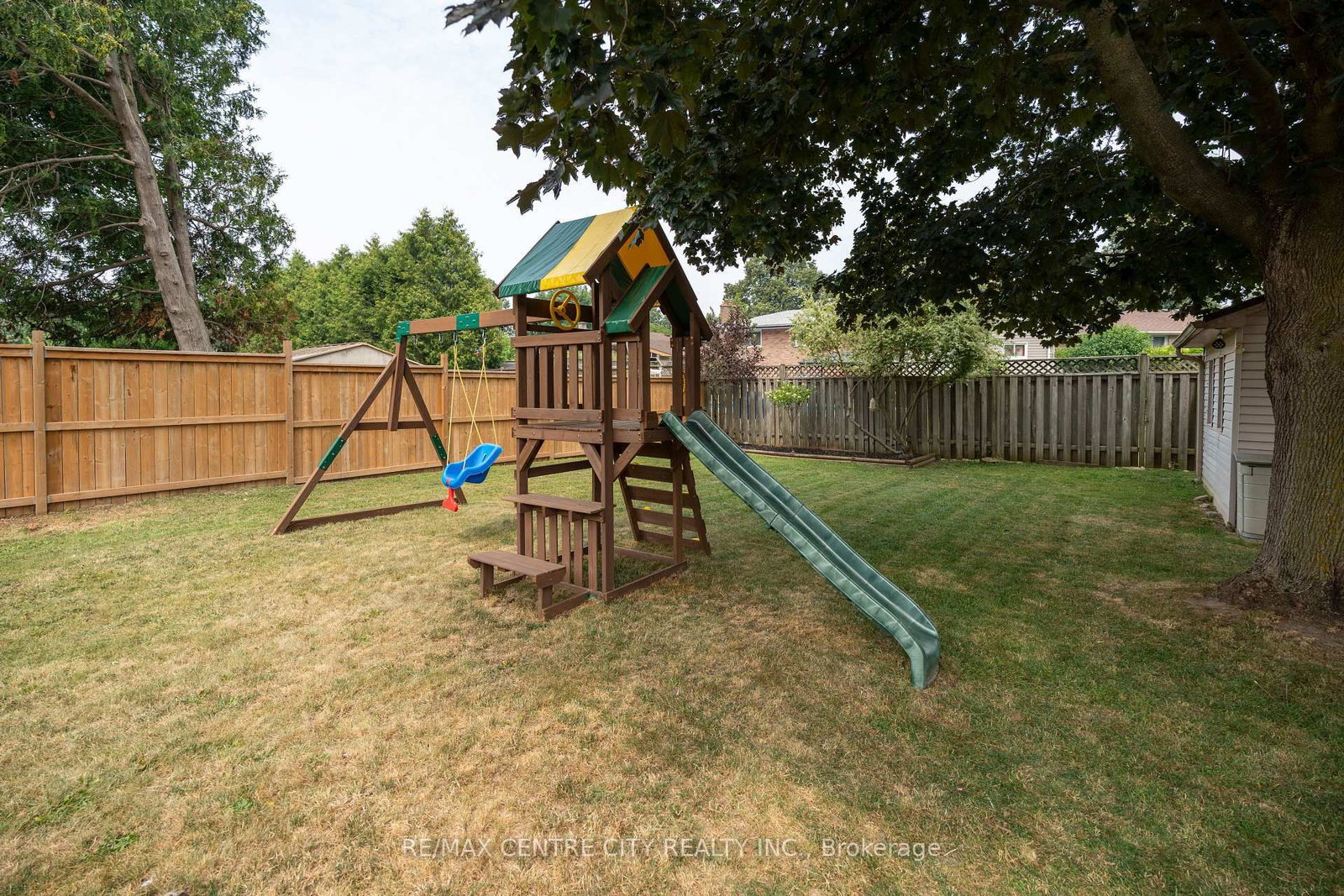 366 Hudson Drive • London East, ON photo 42