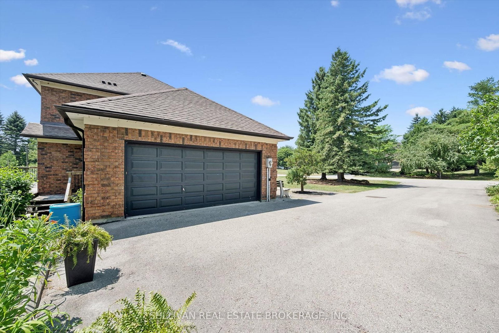 105 Cobblestone Place • Guelph/Eramosa, ON photo 5