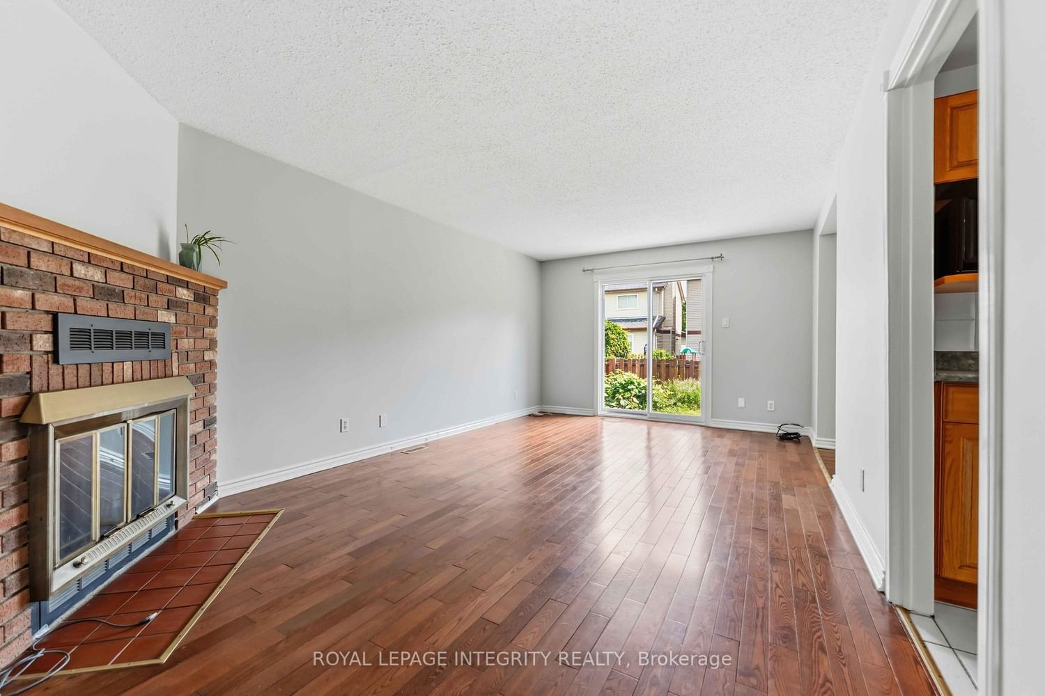1455 Bradshaw Crescent • Ottawa, ON photo 5
