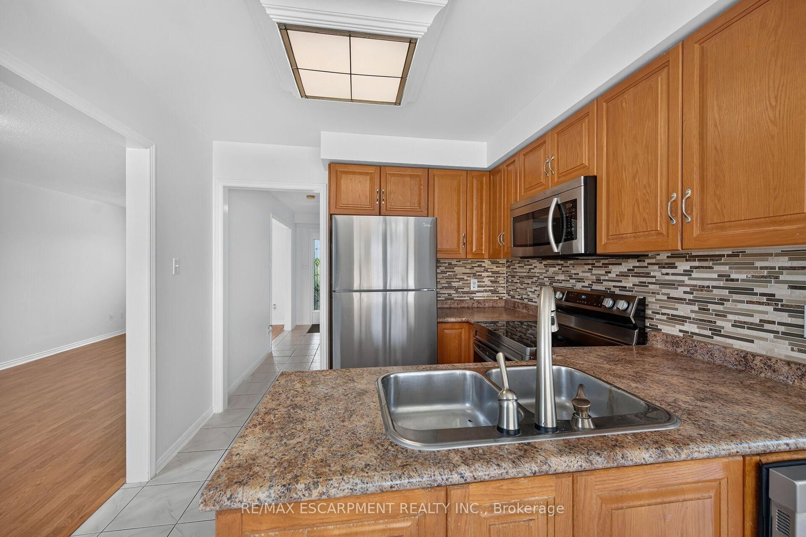 21 Springgarden Crescent • Hamilton, ON photo 14