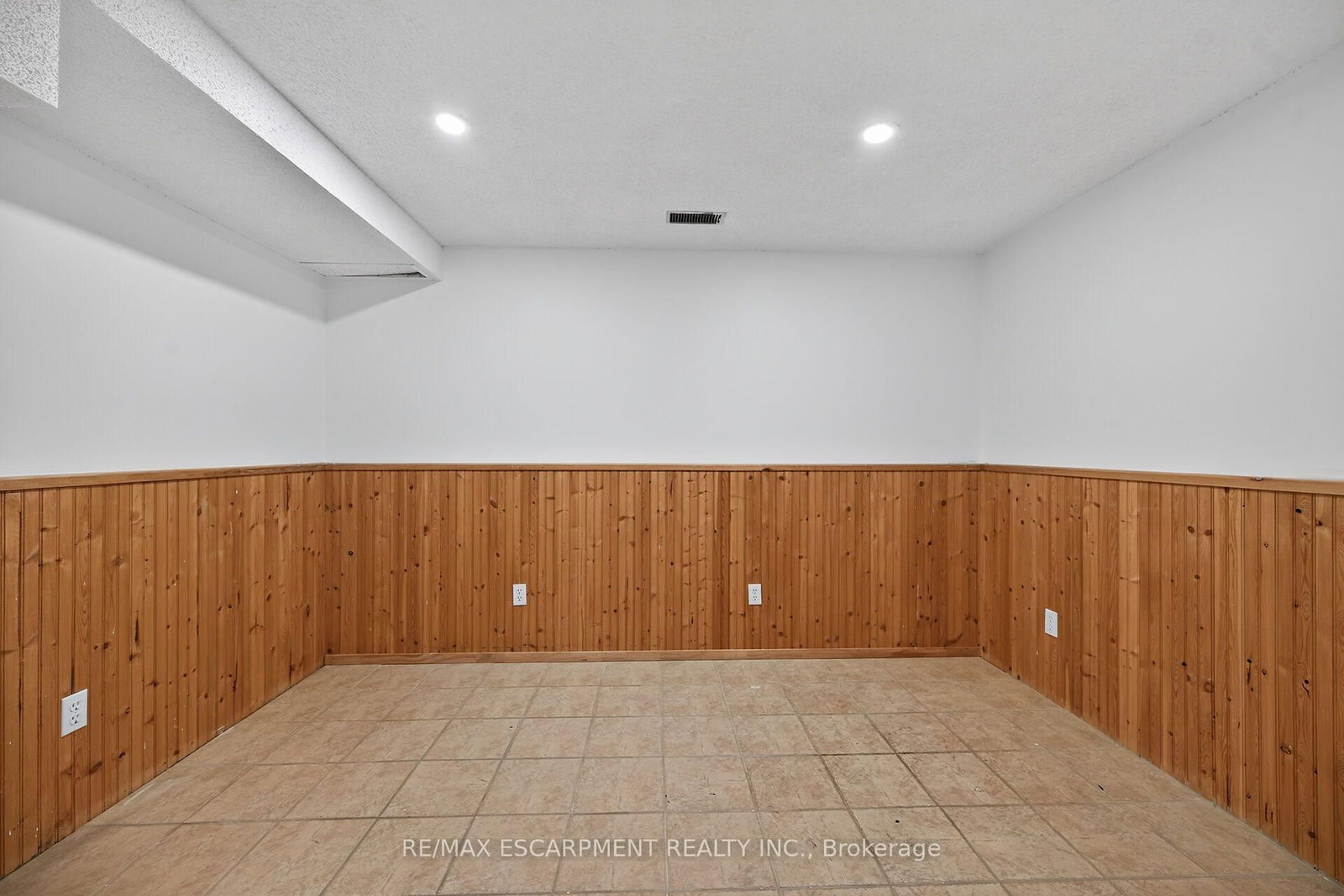21 Springgarden Crescent • Hamilton, ON photo 33