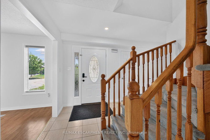 21 Springgarden Cres photo 4
