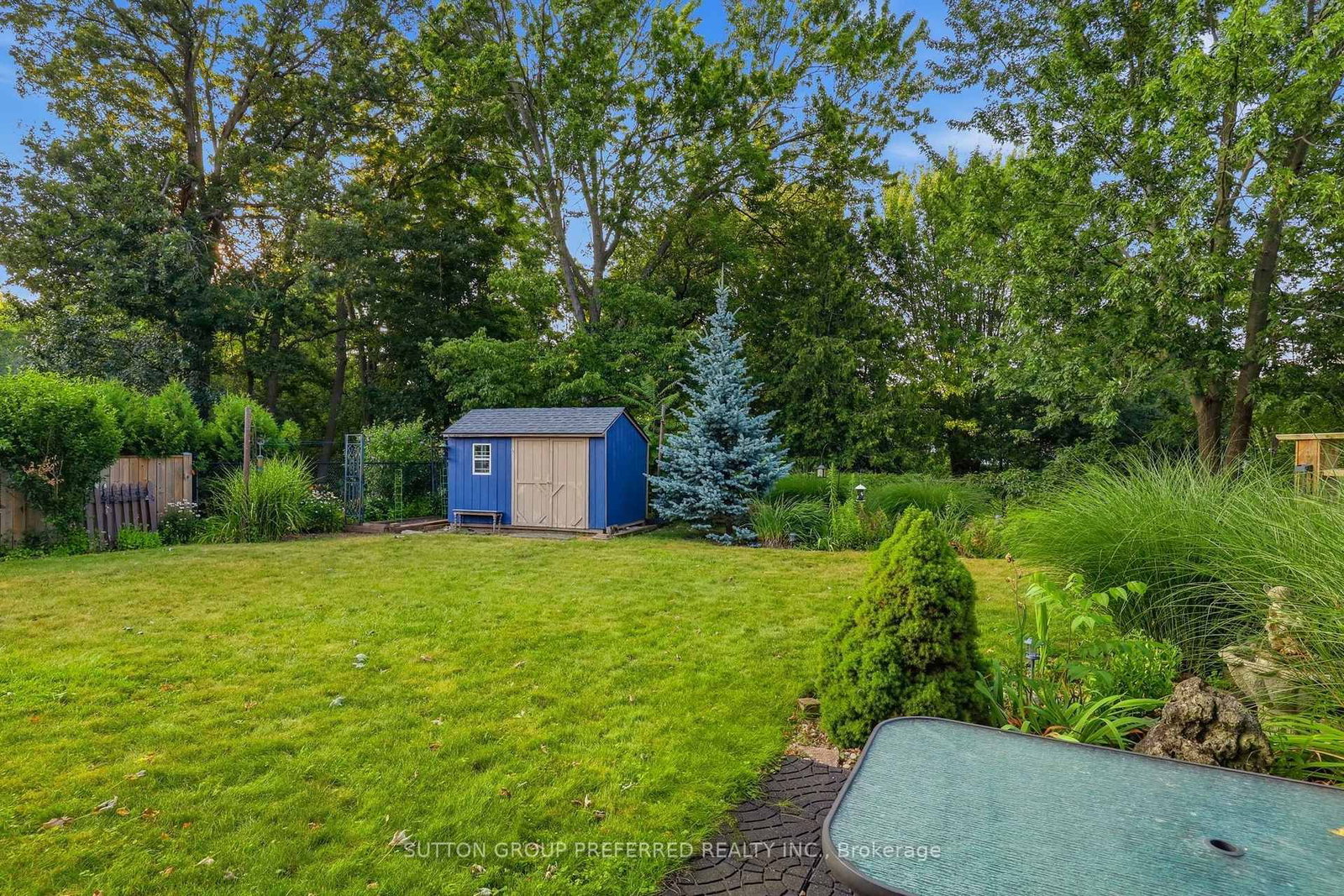 415 Randol Drive • London South, ON photo 44