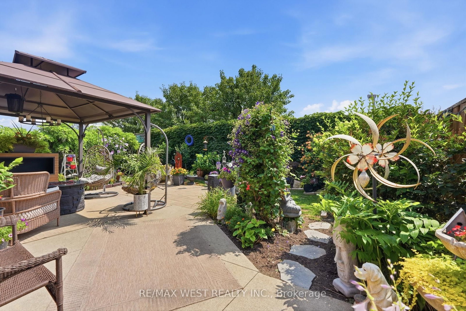 515 Berkindale Drive • Hamilton, ON photo 22