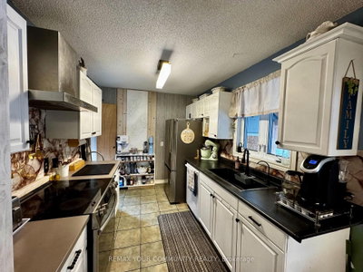 42 Sprucedale Street • Highlands East, ON photo 6